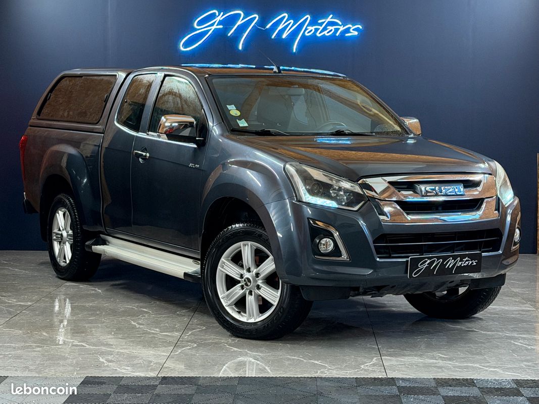 Isuzu d-max ii (3) space solar plus 4×4 1.9 bva clim auto – 2eme main – suivi isuzu – garantie 12 mois