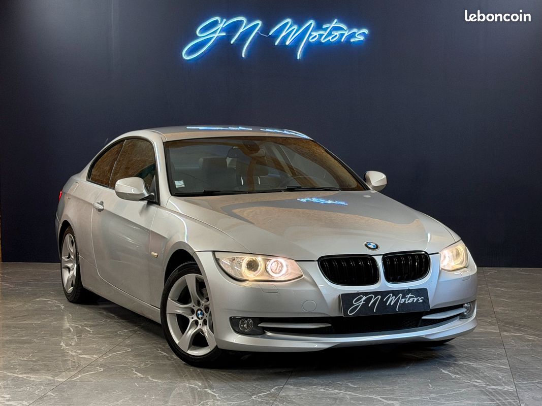 Bmw serie 3 (e92) (2) coupe 320i 170 luxe – suivi complet – garantie 12 mois