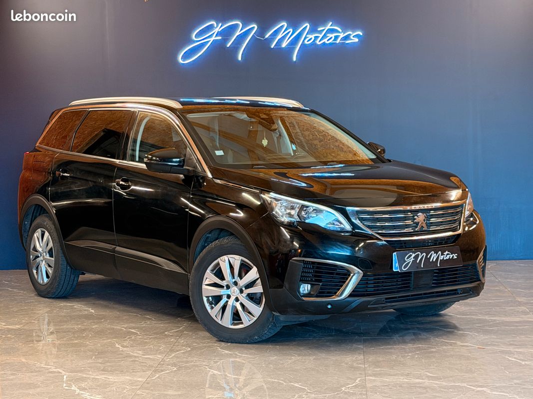 PEUGEOT 5008 II 1.5 BLUEHDI 130 S&S ALLURE EAT8 – 7 PLACES – garantie 12 mois – entretien à jour –