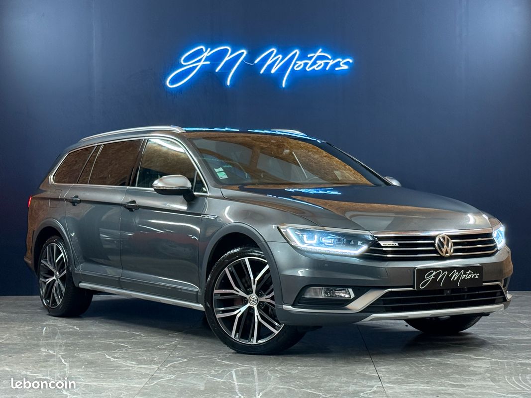 Volkswagen passat viii sw 2.0 tdi 240 bluemotion technology 4motion carat exclusive dsg7 – garantie 12 mois – excellent etat