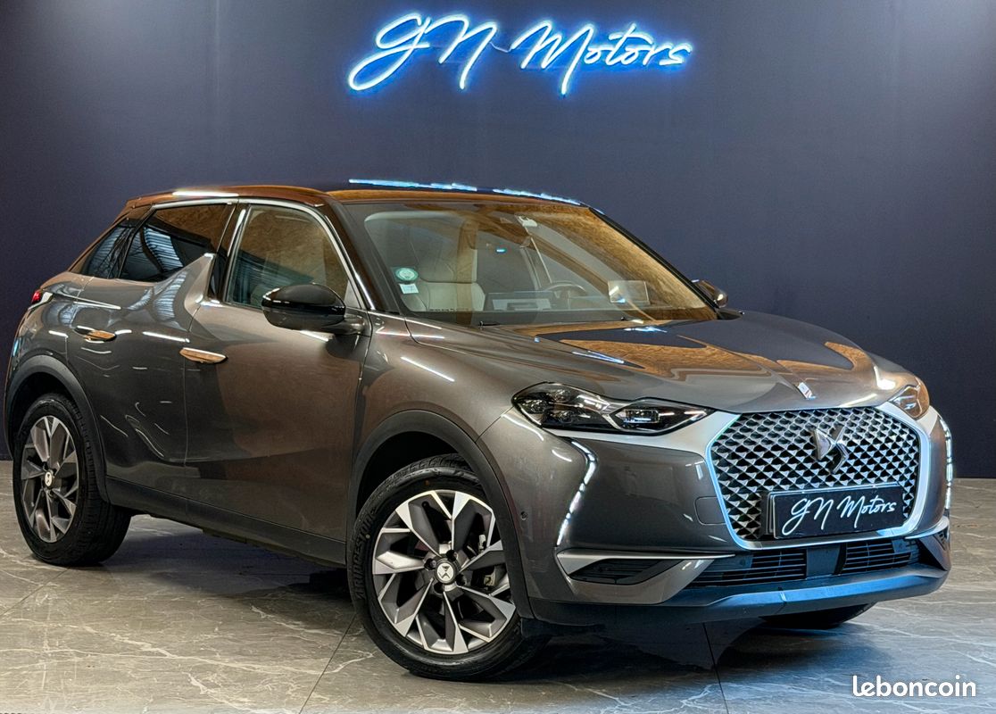Ds 3 crossback e-tense 50kwh 4cv grand chic automatique – suivi ds – garantie 12 mois