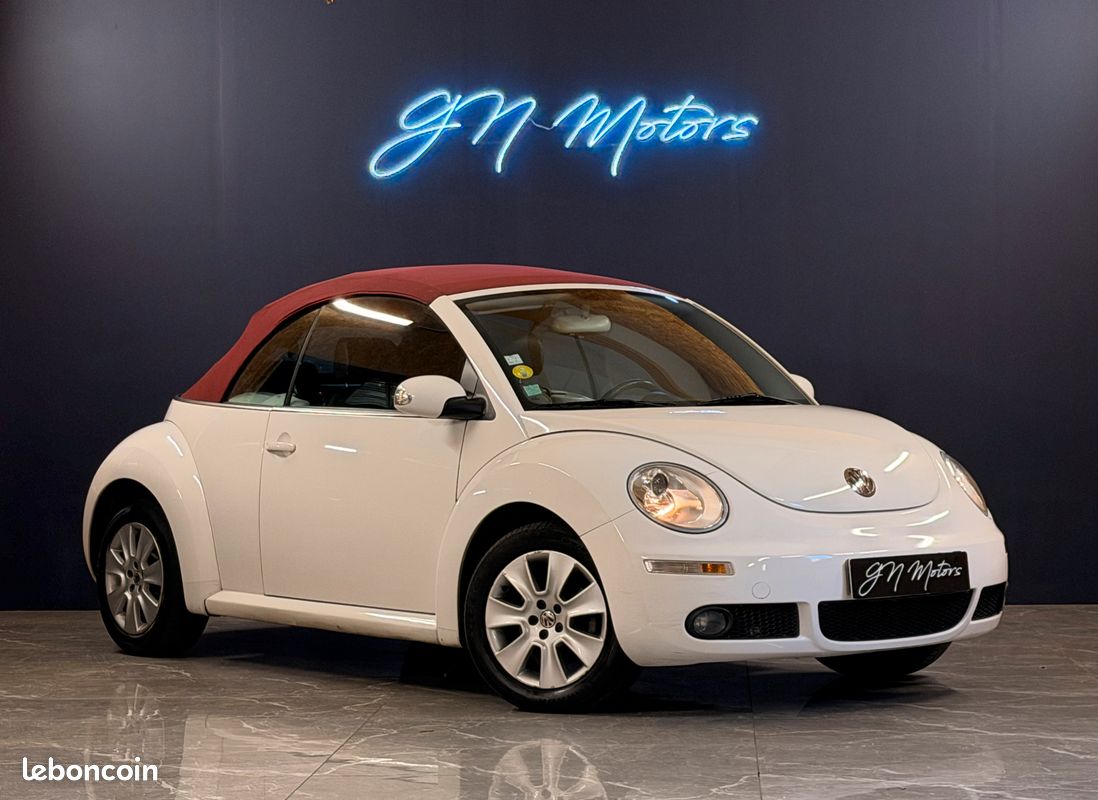 VOLKSWAGEN NEW BEETLE CABRIOLET 1.4 l 16 V FANCY – ENTRETIEN COMPLET – GARANTIE 12 MOIS –