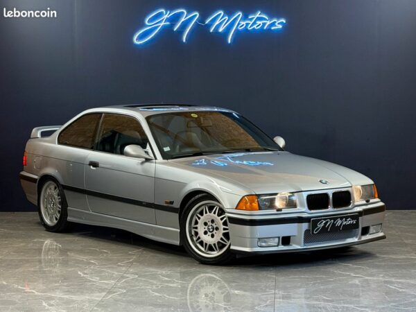 Bmw serie 3 (e36) coupe m3 3.0 pack – toit ouvrant – état cliniques – coussinets – 5000 klm –