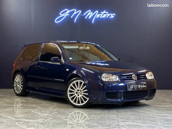 VOLKSWAGEN GOLF IV R32 DSG 3P – Très bon état – Entretien disponible