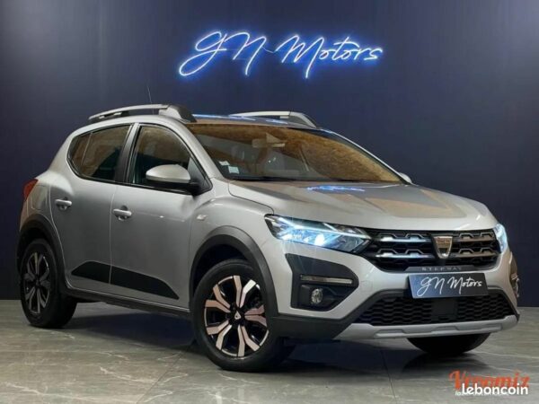 Dacia Sandero II STEPWAY 1.0 TCE 90 CONFORT – SUIVI COMPLET GARANTIE 12 MOIS